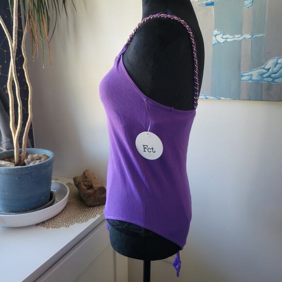 Full Circle Trends Purple Bodysuit Size L with Gold Chain Straps NWT - Picture 3 of 12